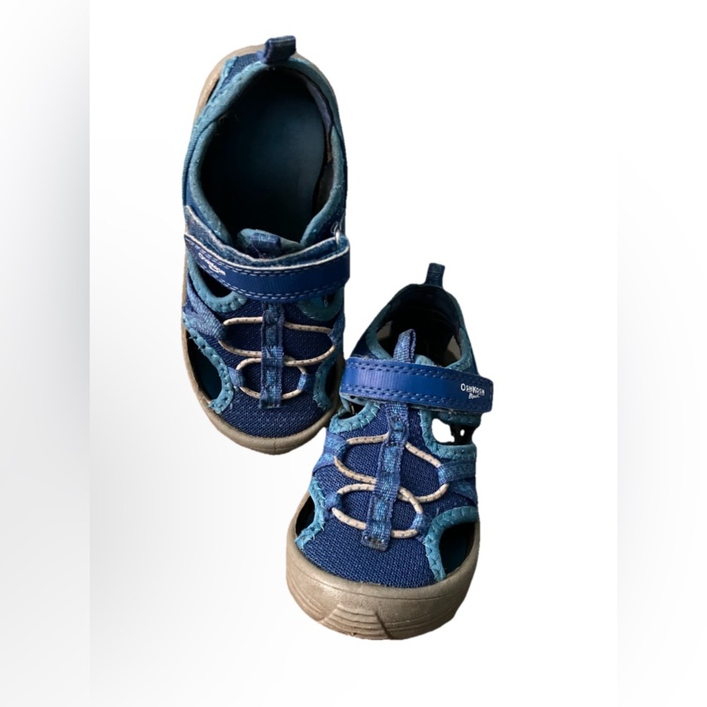 Boy 11M Osh Kosh Bump Toe play Sandals